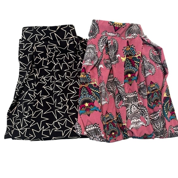 LuLaRoe Dresses & Skirts - LuLaRoe Skirt With Pockets pleated Bundle Both Size medium.